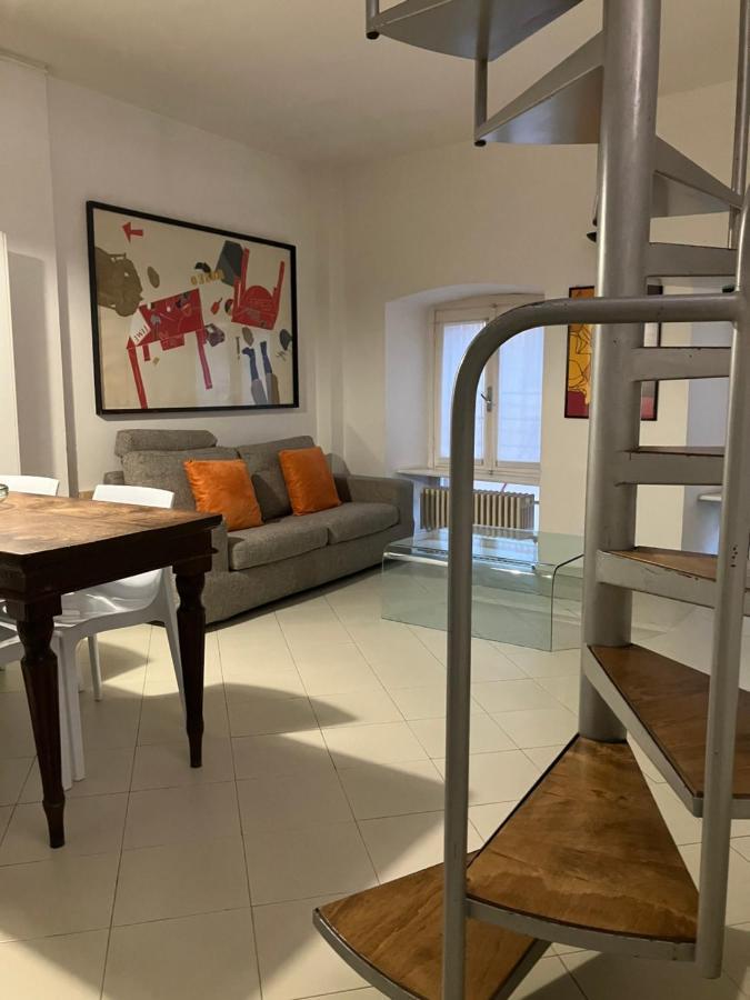 Cute And Cozy Centro Citta' Apartamento